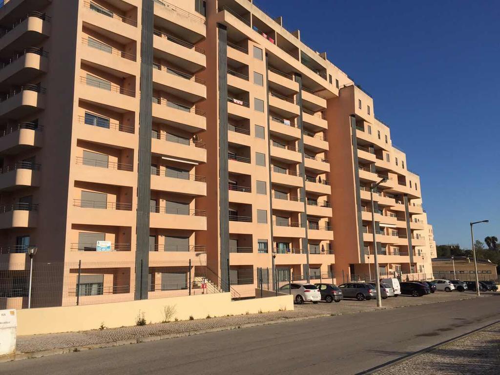 Apartamento Comunidades Lusiadas ปอร์ติเมา ภายนอก รูปภาพ