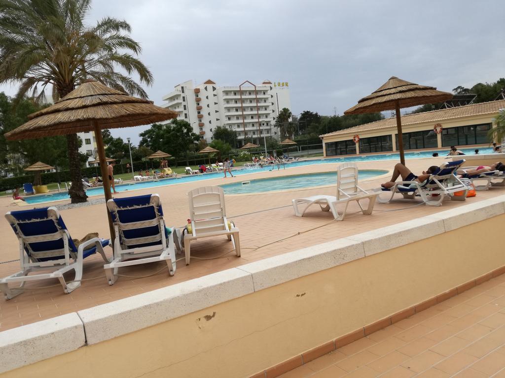 Apartamento Comunidades Lusiadas ปอร์ติเมา ภายนอก รูปภาพ